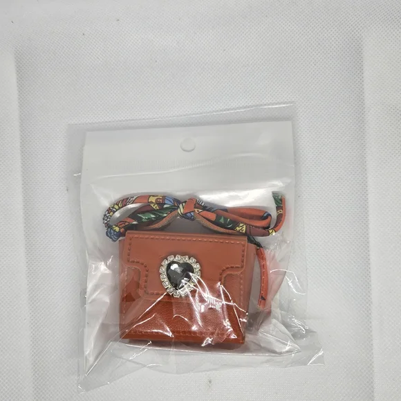 Orange Keychain - Picture 4 of 4